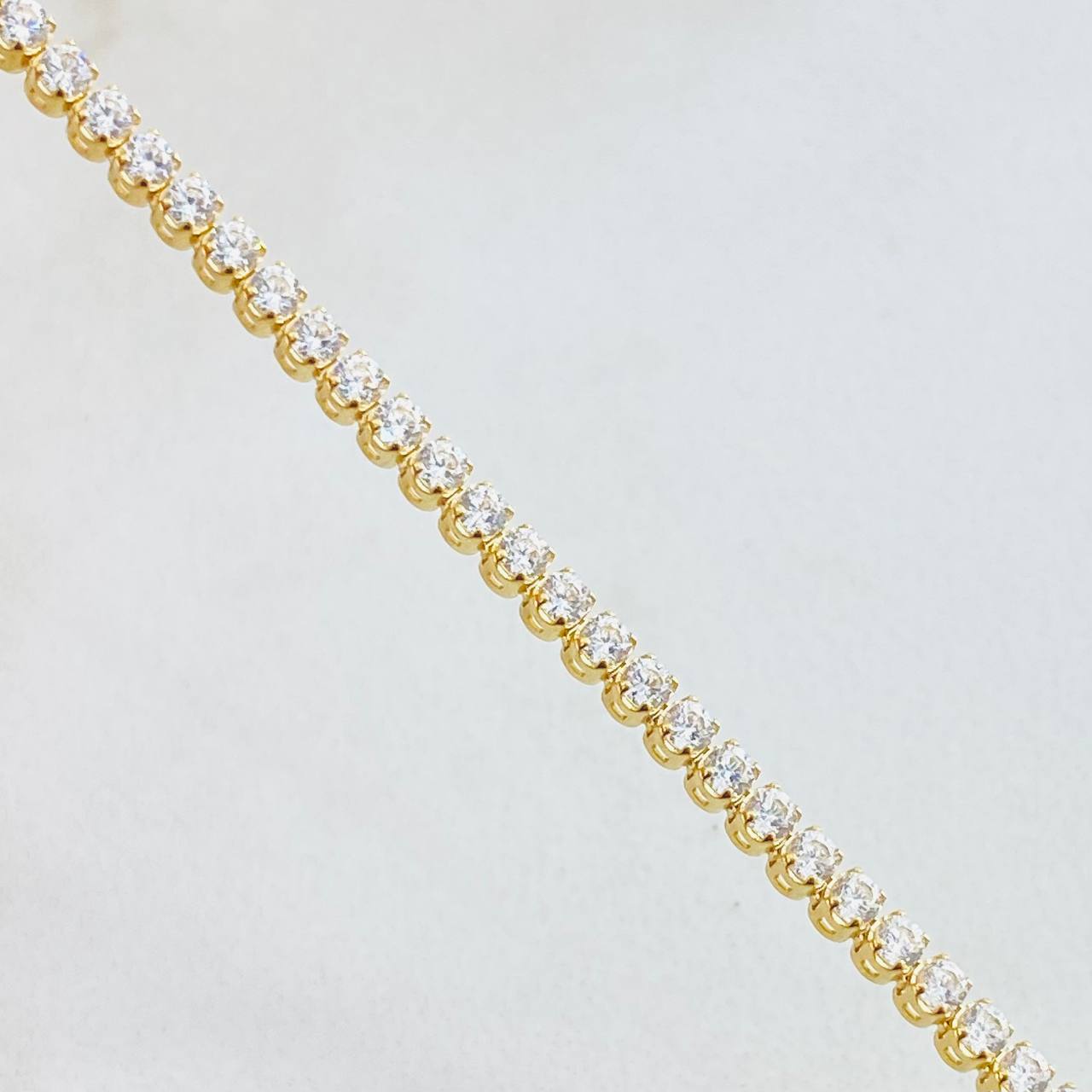 Pulso Tennis 3.75gr / 19cm / 2mm Oro Amarillo +4 18K *