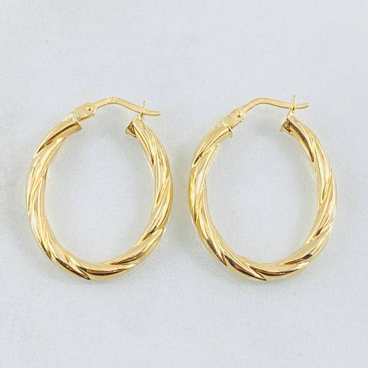 Candongas Mary Ovalada 2.6gr / 3cm / Oro Amarillo 18K