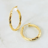 Candongas Mary Ovalada 2.6gr / 2.8cm / Oro Amarillo 18K *