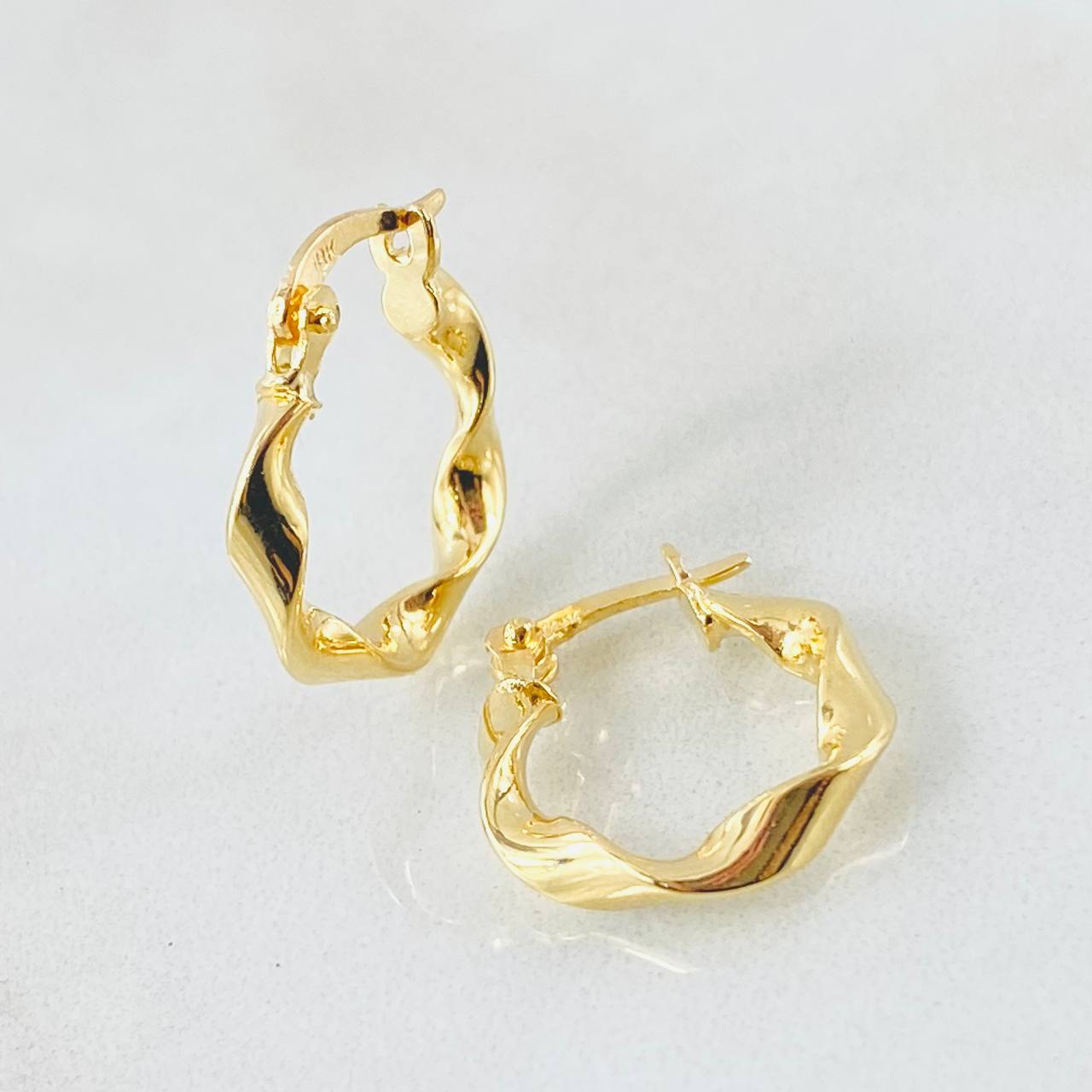 Candongas Bella 1.15gr / 1.7cm / Oro Amarillo 18K *