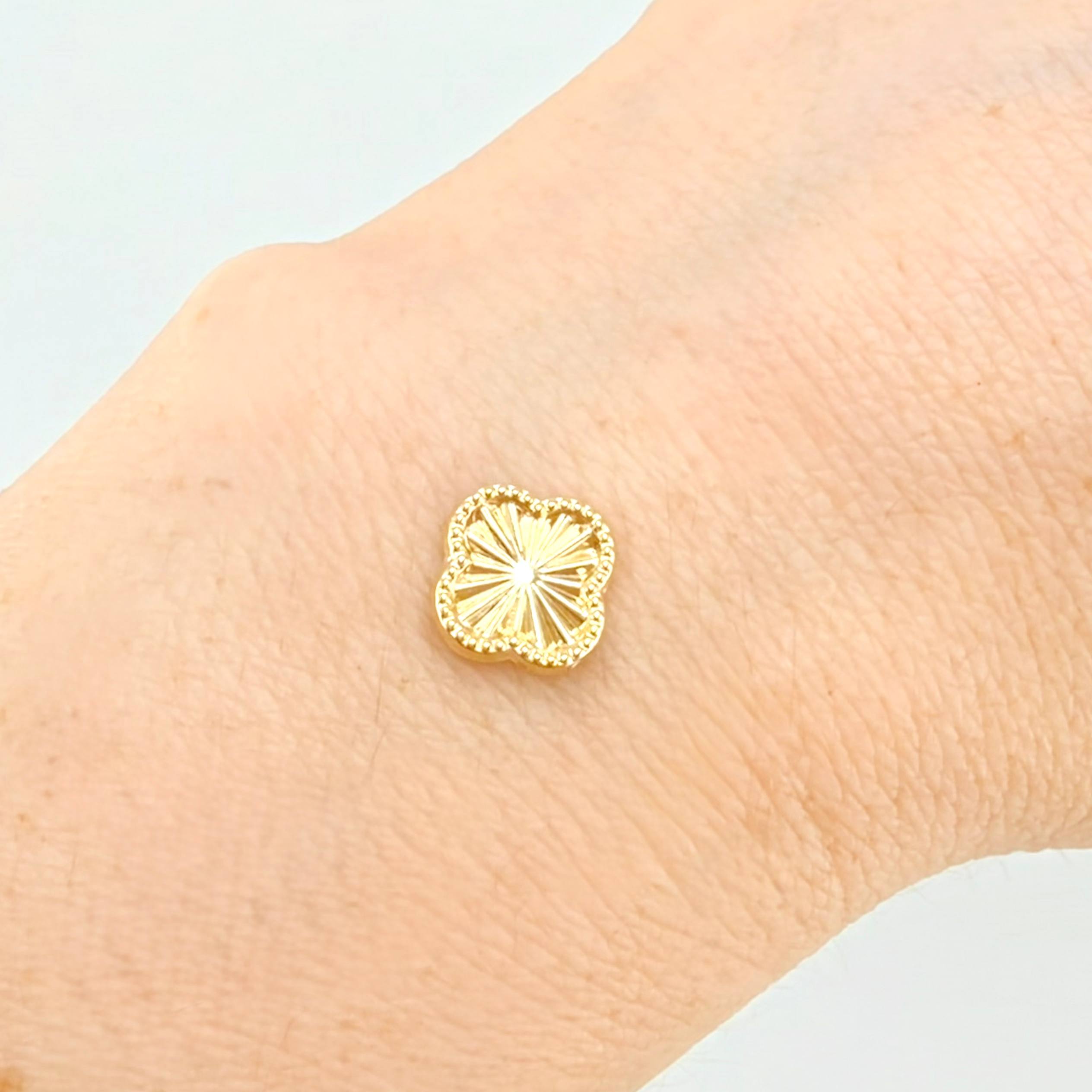 Herraje Tambor Trebol Dorado 0.45gr / 1cm / Oro Amarillo 18K ©