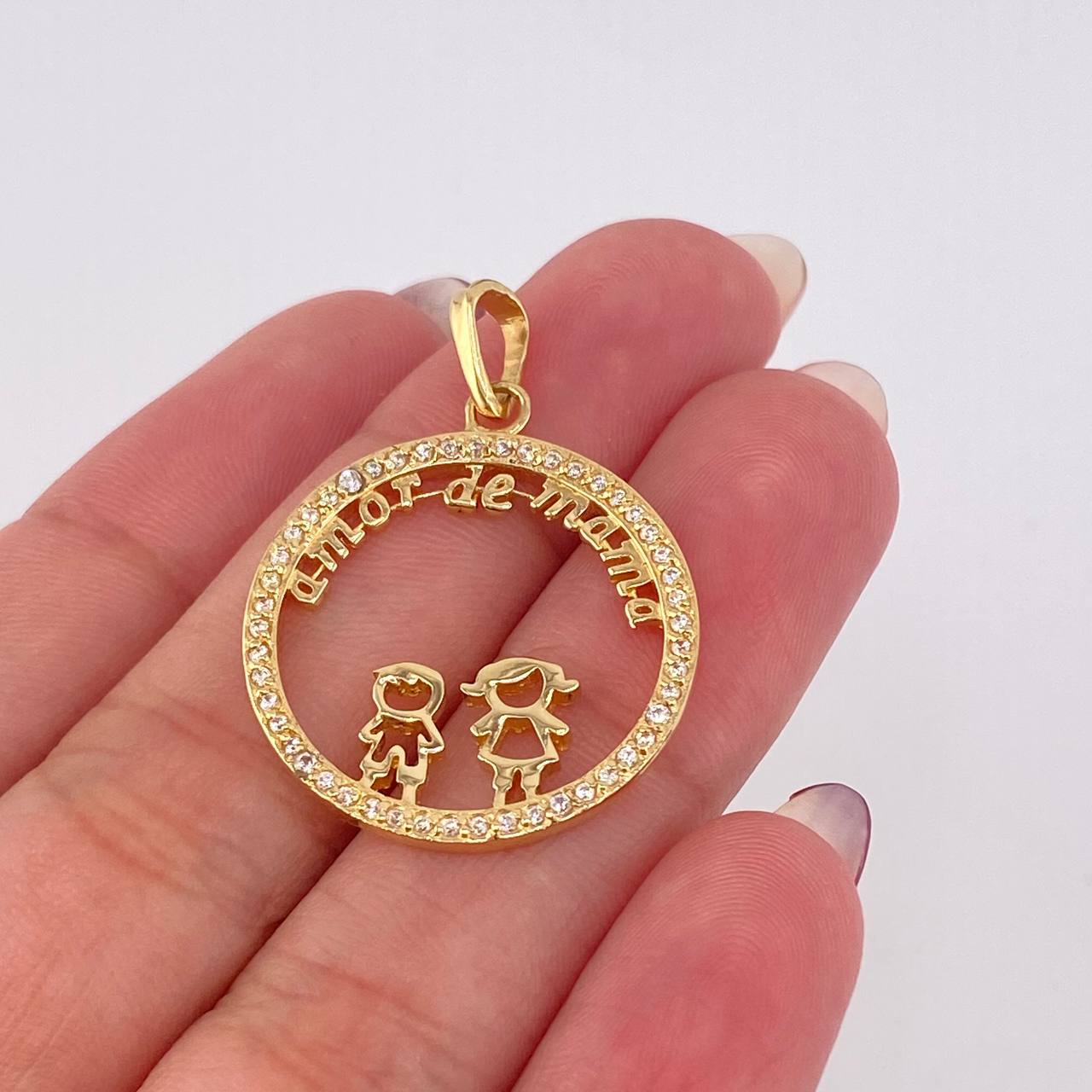 Dije Amor de Mamá 4.05gr / 3.2cm / Oro Amarillo 18K