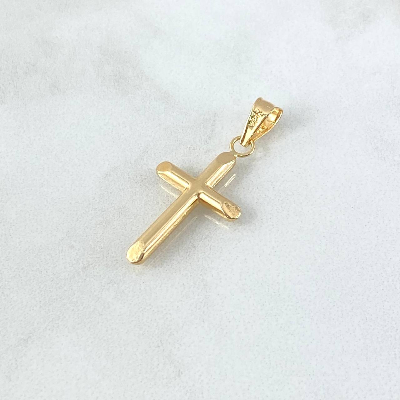 Dije Cruz 0.55gr / 3cm / Lisa Troquelada Oro Amarillo 18K