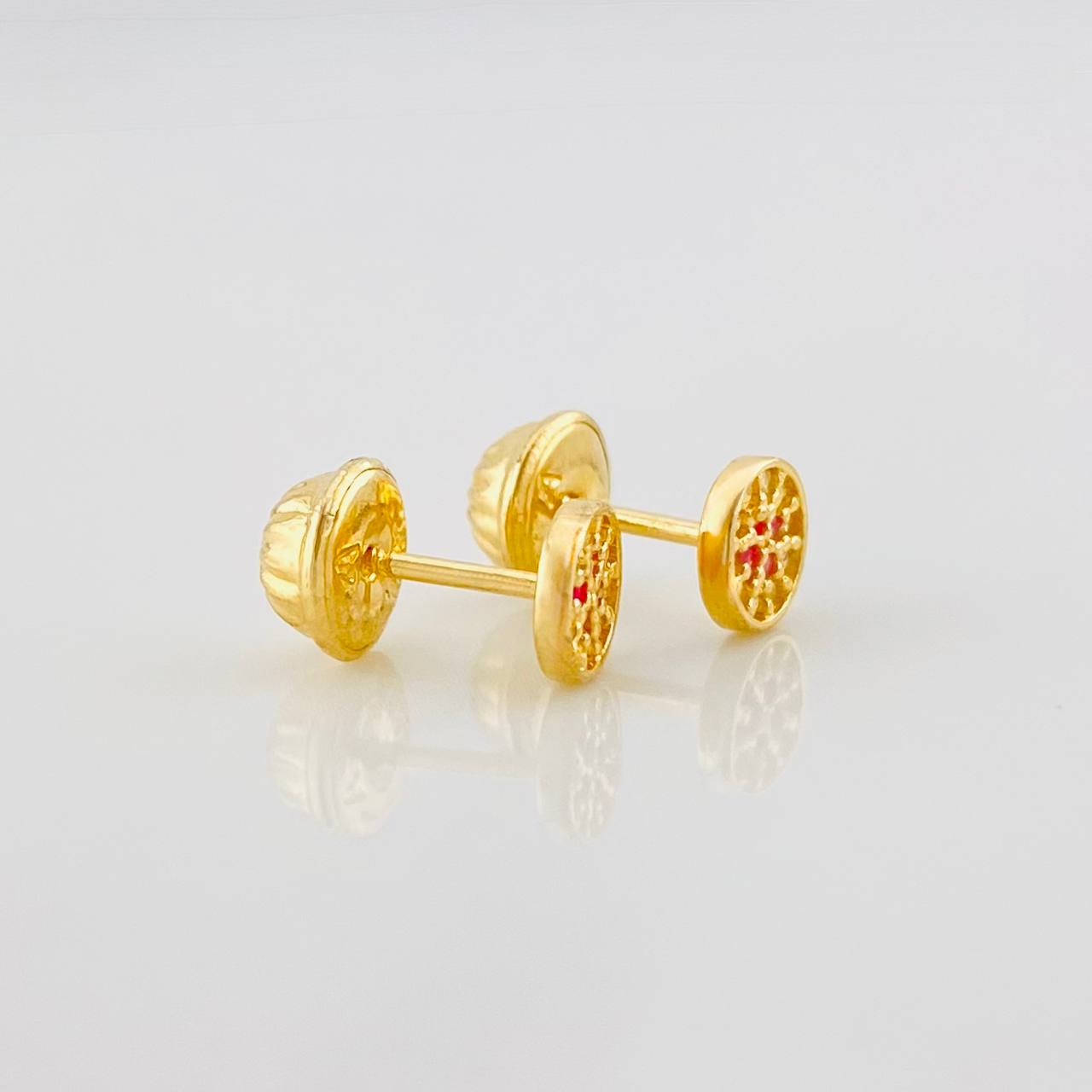 Topos Circulo Tupido 0.7g / 4.8mm Oro Amarillo 18K