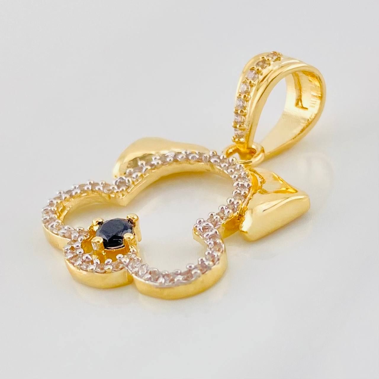 Dije Silueta Perro 3.6g / 2.8cm Dos Oros Amarillo Blanco 18K