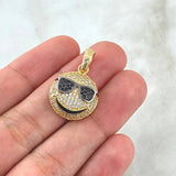 Dije Emoji Gafas De Sol 4.15gr / 3cm / Circones Blancos Negros Oro Amarillo 18K ©
