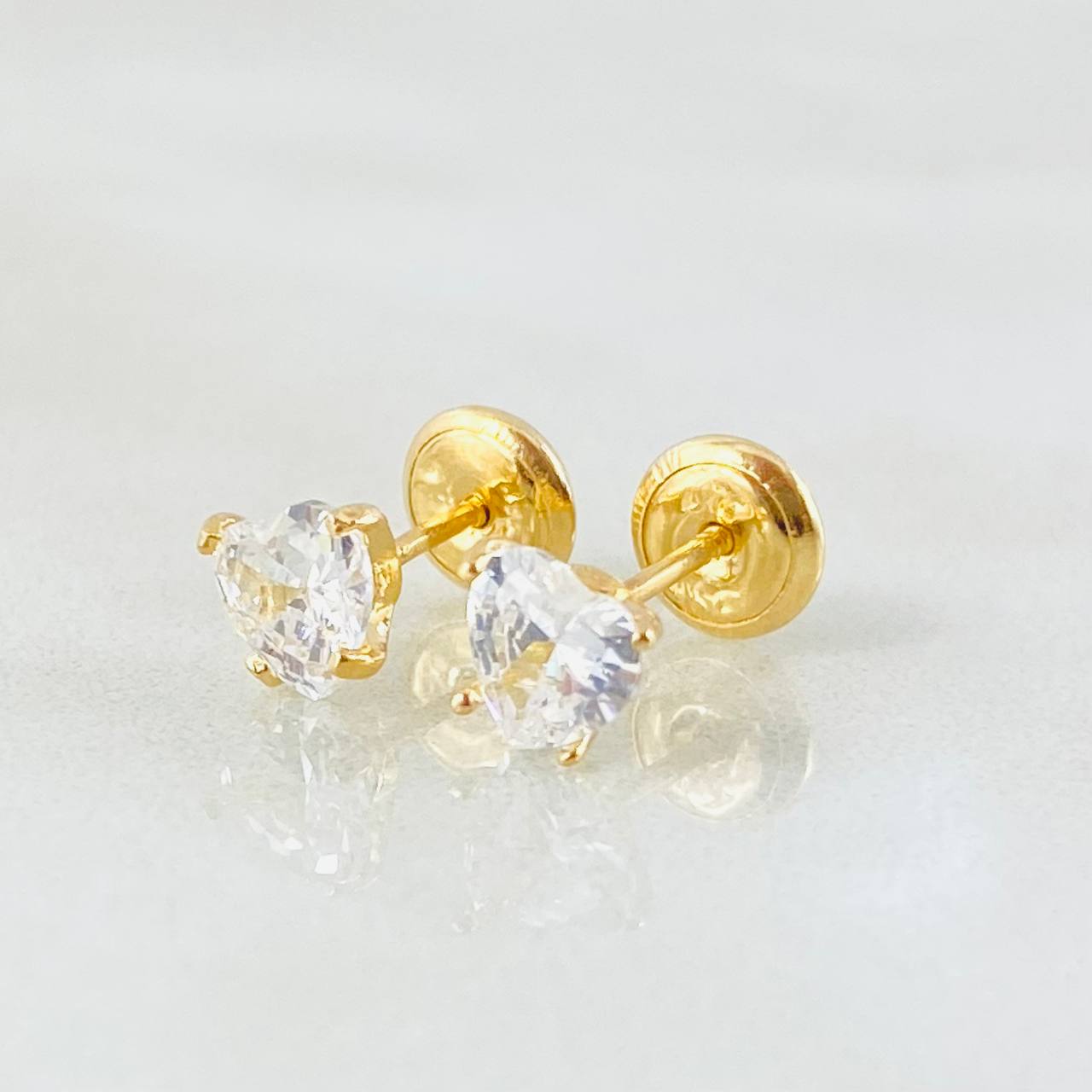 Topos Corazón 1.05gr / 5mm Oro Amarillo 18K *