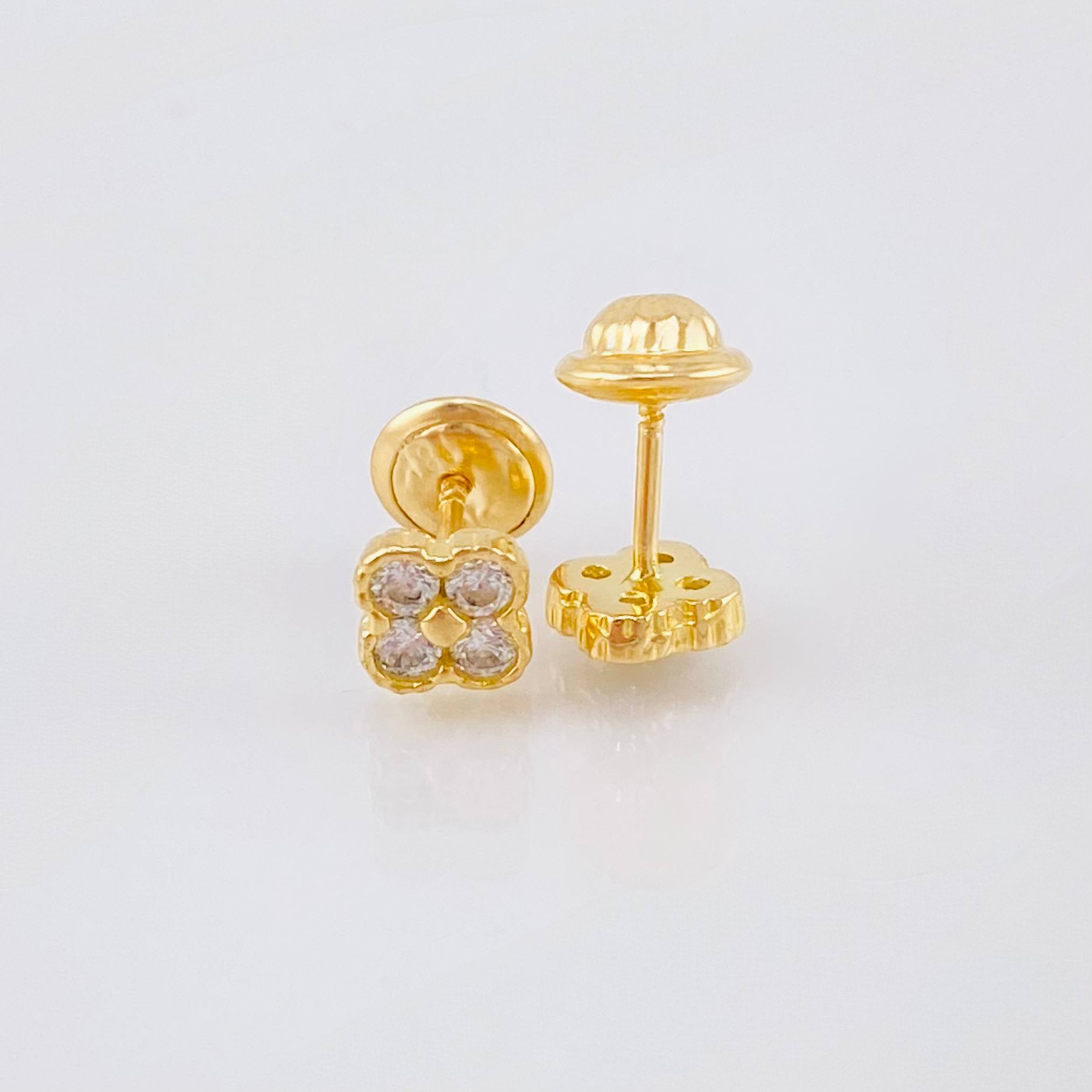 Topos Trebol 0.65 g / 3.8 mm Oro Amarillo 18K