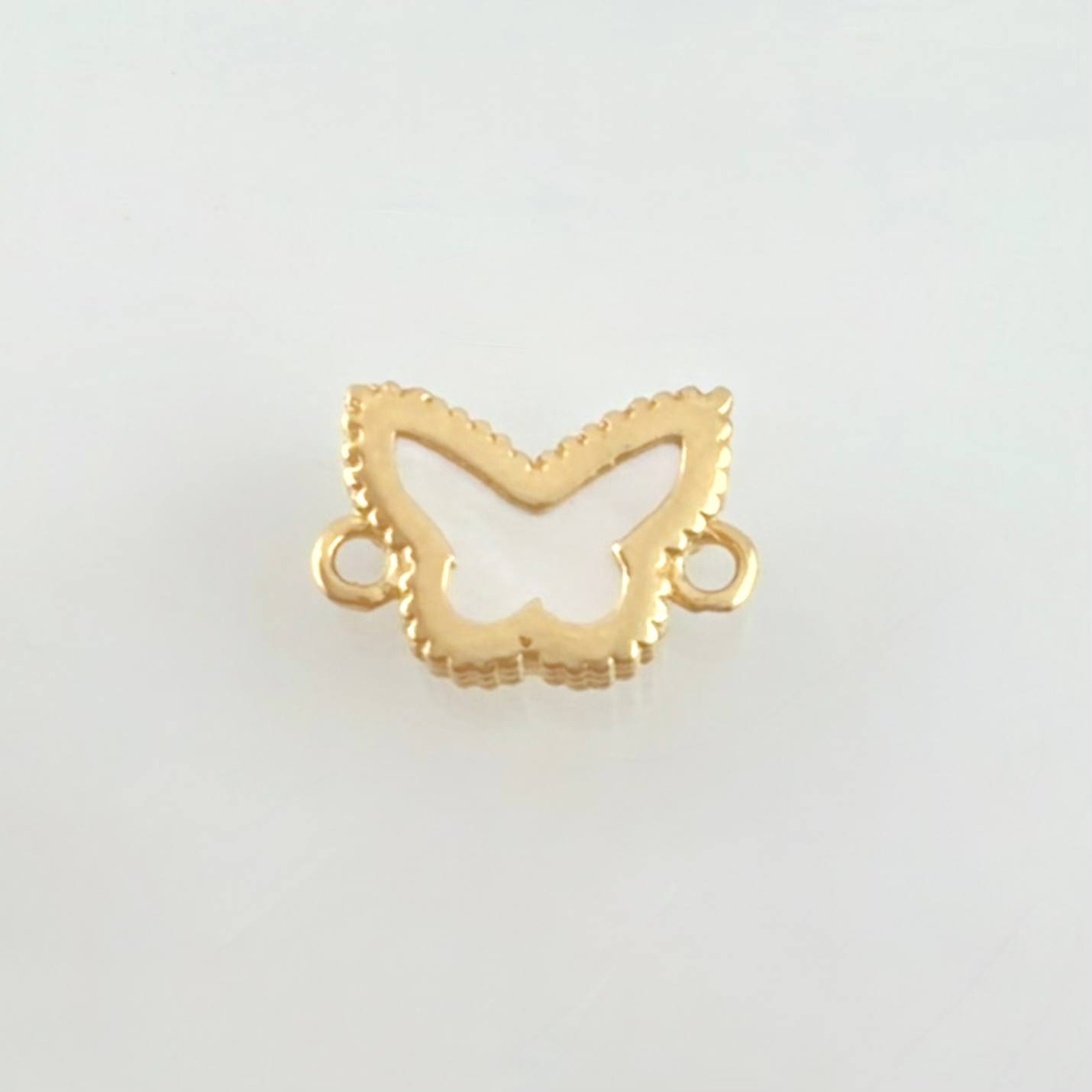 Herraje Mariposa Nacar Blanco 1.5gr / 1.5cm / Oro Amarillo 18K