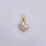 Dije Trebol 1.05gr / 1.7cm / Nacar Blanco Oro Amarillo Nac.Esp. 18K &