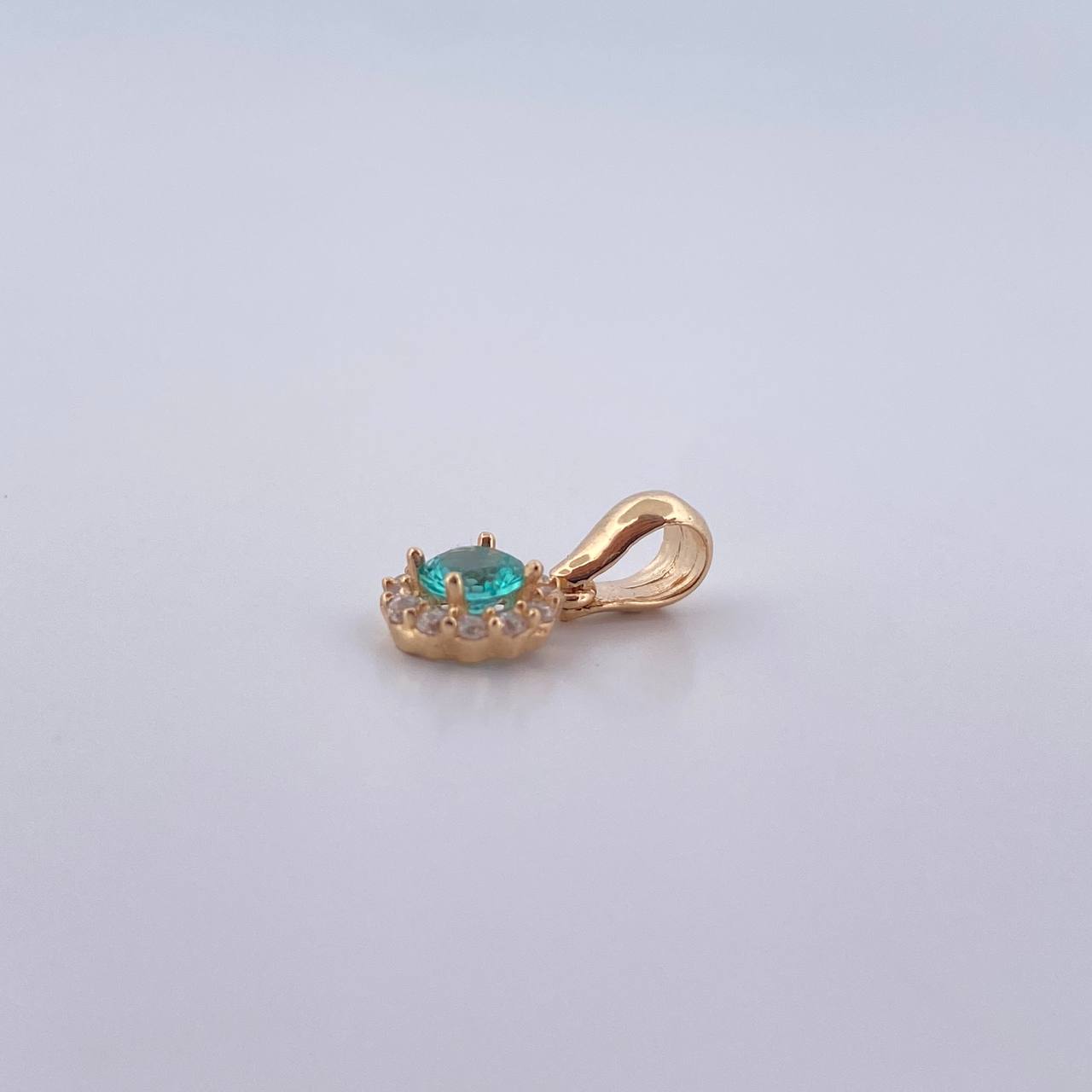 Dije Halo 0.85gr / 1.4cm / Circones Blancos Azul Oro Amarillo 18K $