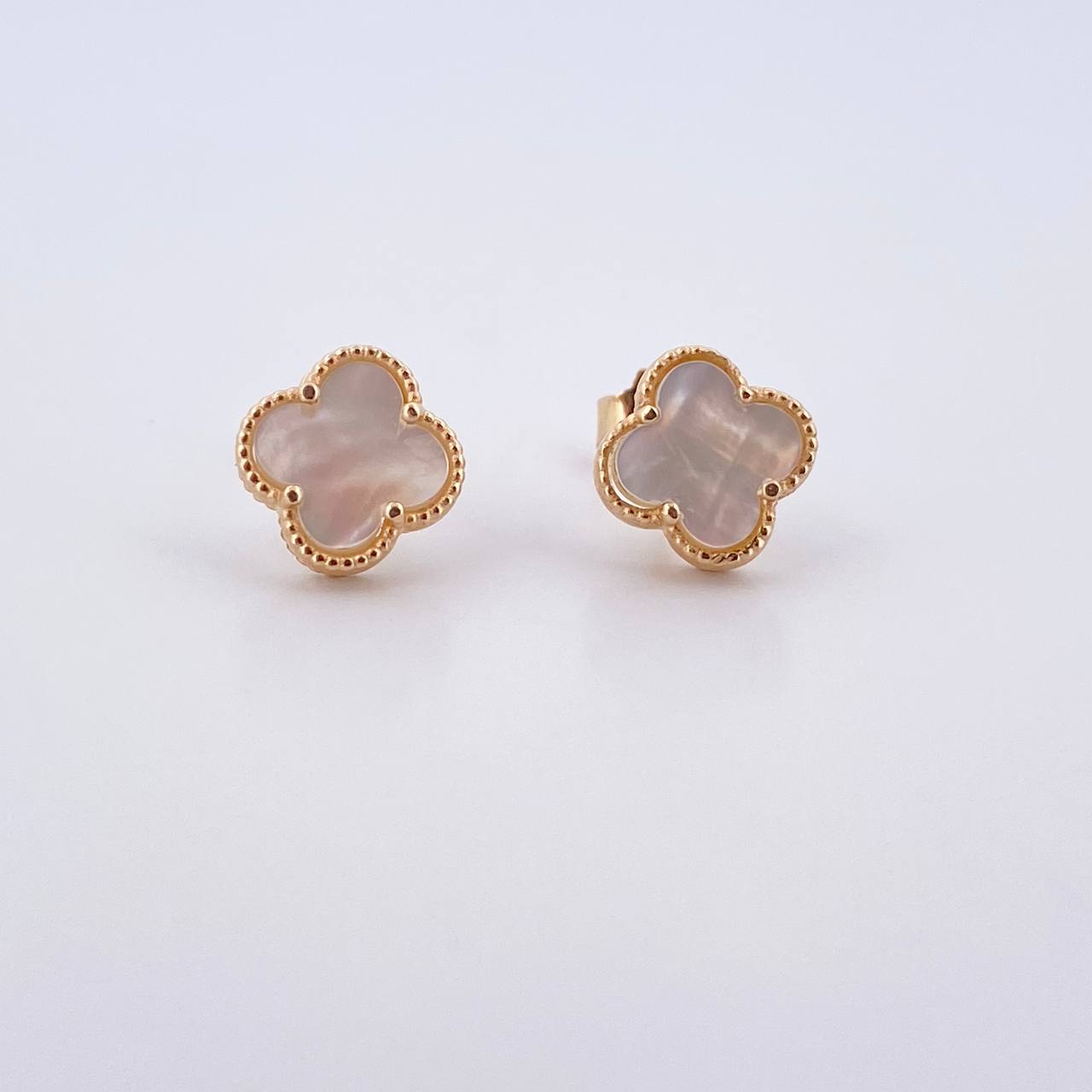 Topos Trebol 2.35gr / Nacar Blanco Oro Amarillo Nac.Esp. 18K &