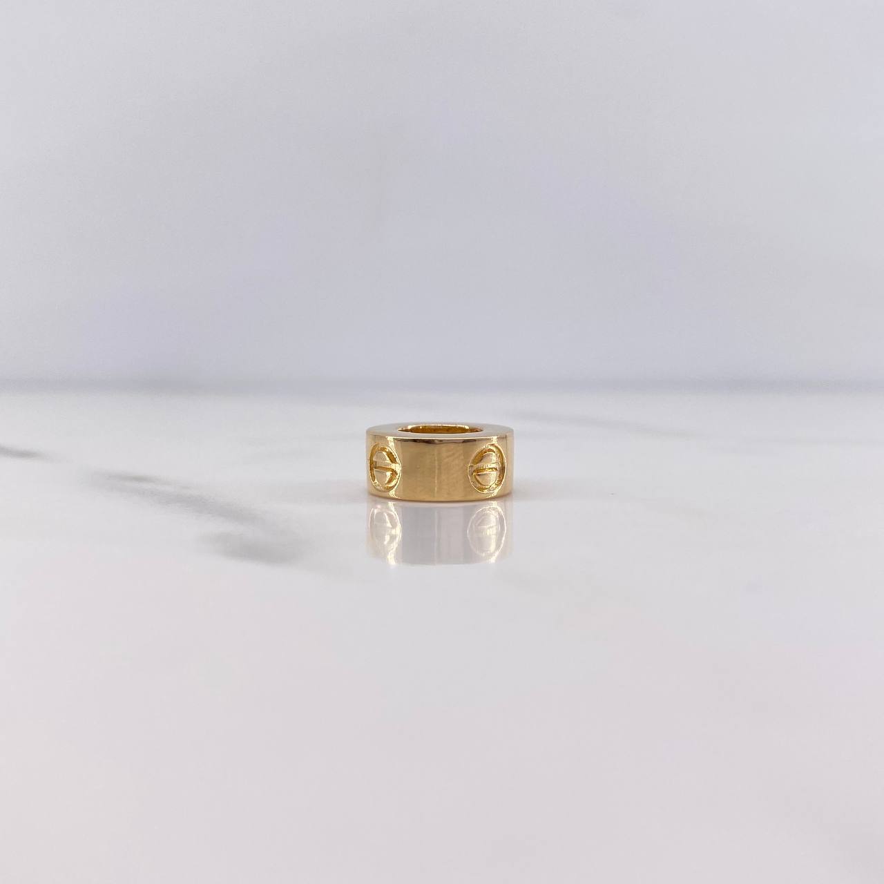 Dije Aro Tornillo 2.75gr / 1.2cm / Liso Oro Amarillo 18K