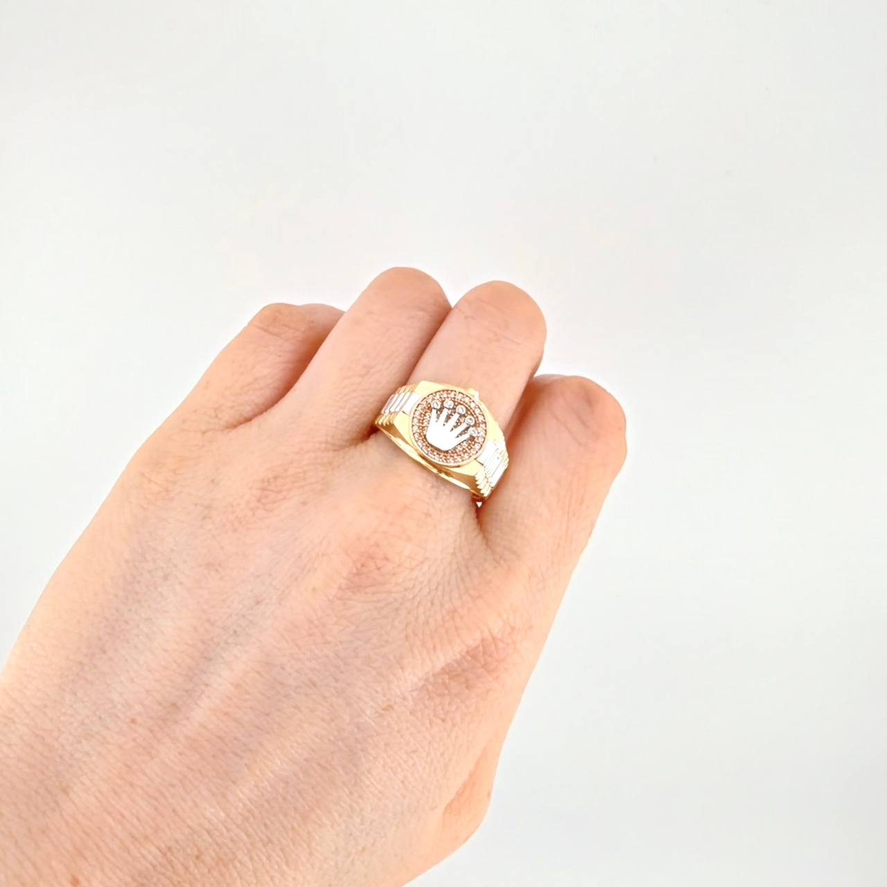 Anillo Correa Corona 7.35g / T9 Tres Oros 18K