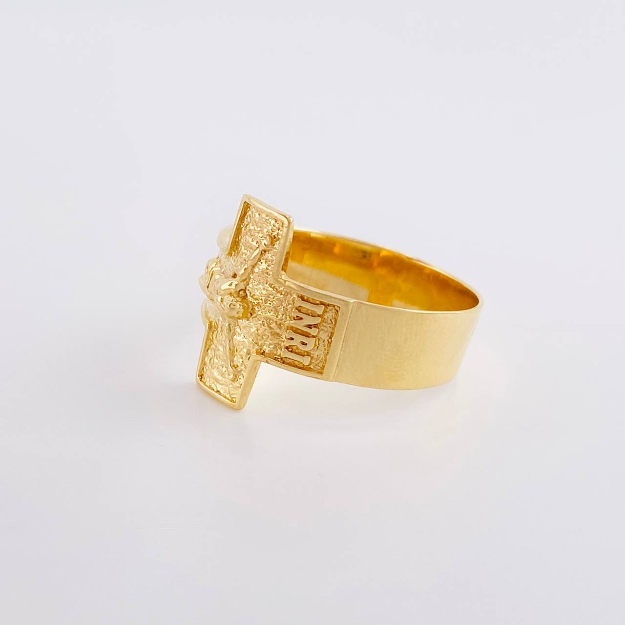 Anillo Cruz Cristo 4.1g / T7 3/4 Oro Amarillo 18K