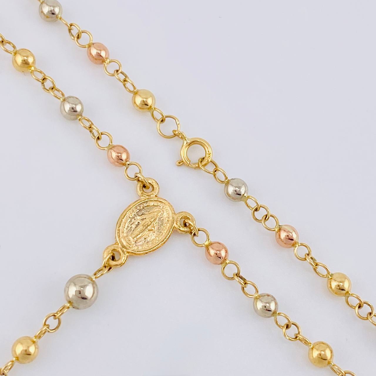 Rosario Virgen Milagrosa 5.85 g / 52 cm / 3 mm Tres Oros 18K