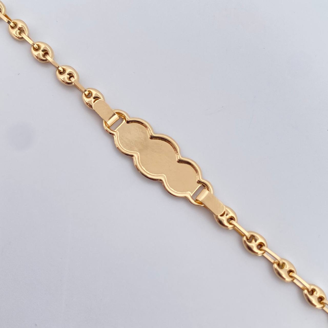 Pulso Bebé GC 2.25gr / 15.2cm / 3.2mm Placa Nube Oro Amarillo 18K &