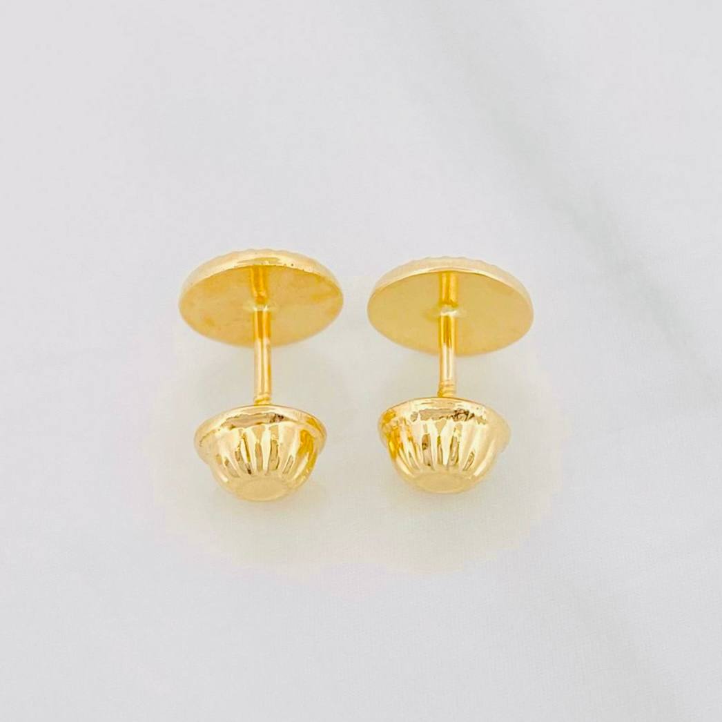 Topos Circulo Diamantado 0.7g / 7.1mm Oro Amarillo 18K