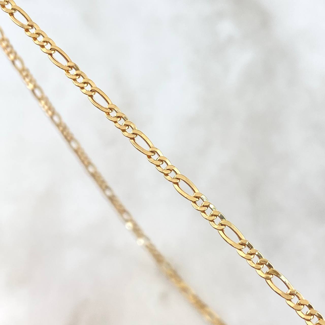 Cadena Figaro 2.55gr / 40cm / +1 Oro 18K
