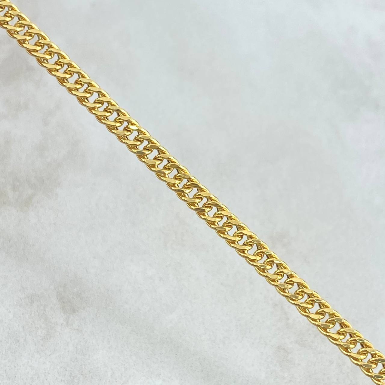 Pulso Garibaldi 2.4gr / 18cm / 3mm Oro Amarillo +3 18K ©