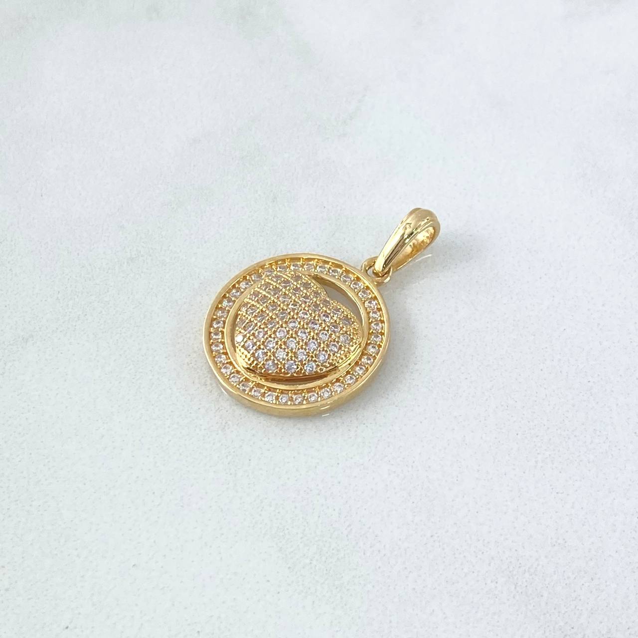 Dije Corazón 2.6gr / 2.4cm / Cojin en Aro - Circones Blancos Oro Amarillo 18K