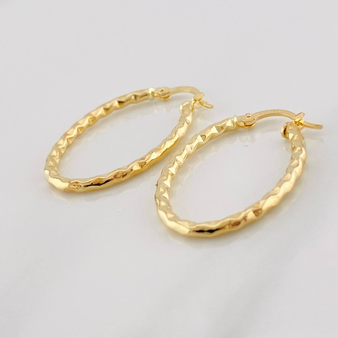 Candongas Iris Ovaladas 1.85g / 3cm Oro Amarillo 18K