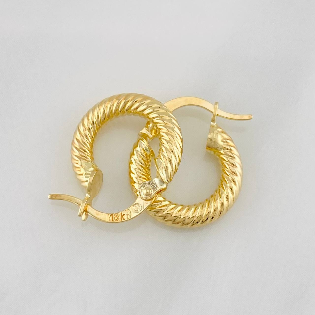 Candongas Zion 1.7g / 1.6cm Oro Amarillo 18K