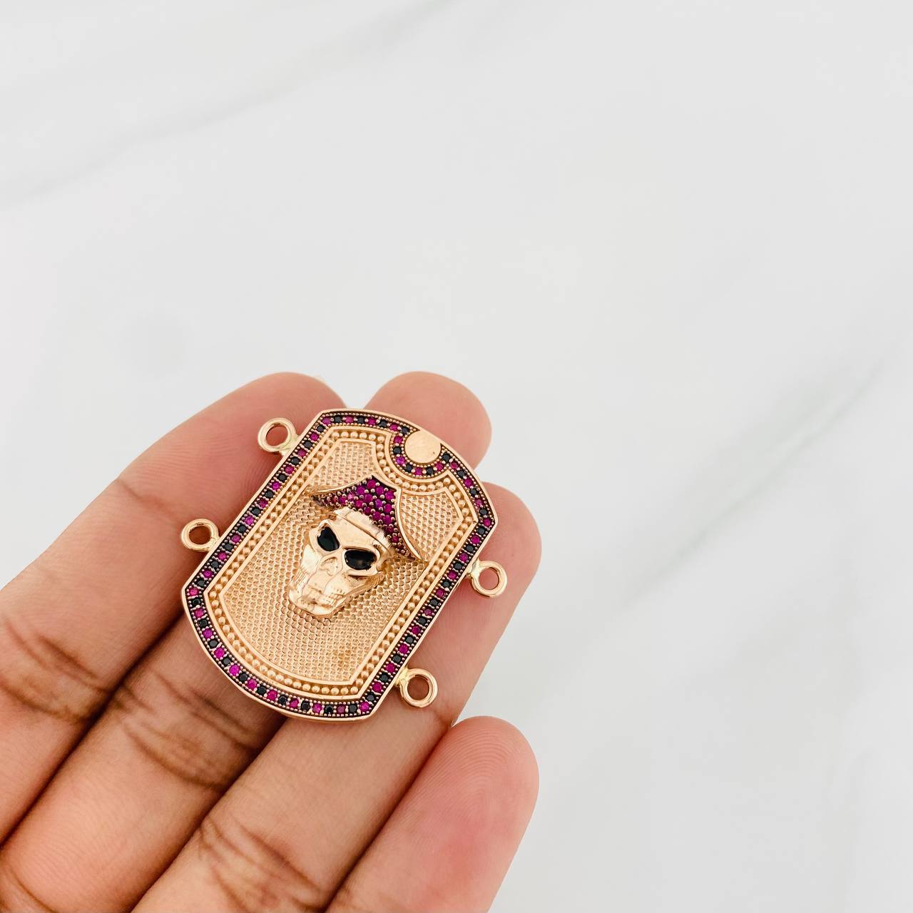 Herraje Calavera 12.05g / 3.3cm Dos Oros Negro Rosa 18K