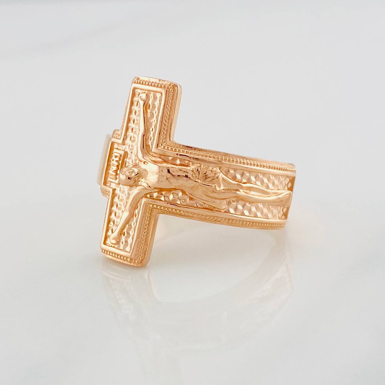 Anillo Cruz Cristo 6.4g / T10 1/4 Oro Rosa 18K