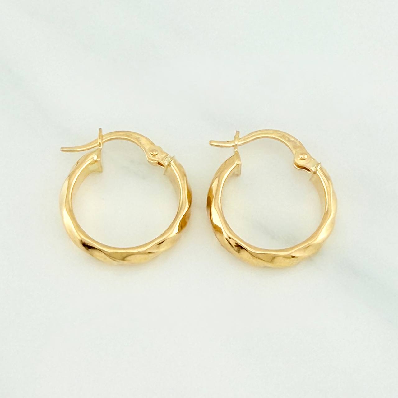 Candongas Nia 1.75gr / 1.7cm / Oro Amarillo 18K %