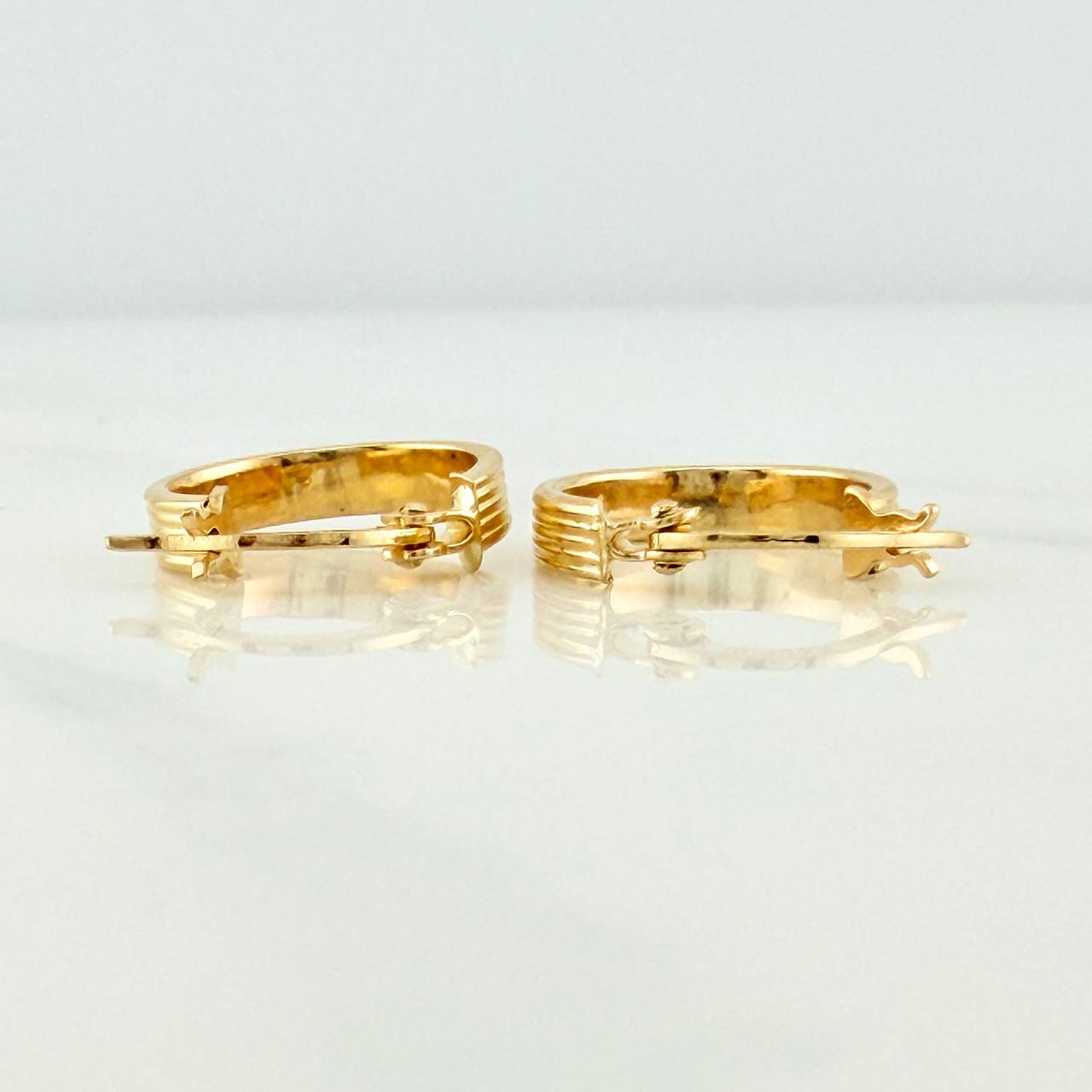 Candongas Andy 0.9gr / 1.3cm / Oro Amarillo 18K %