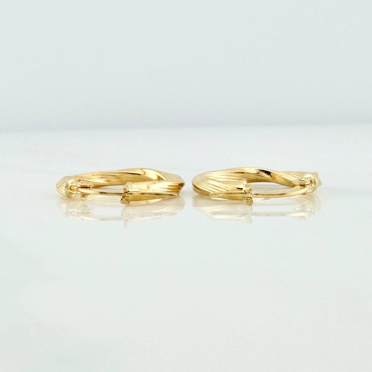 Candongas Mai 1.25gr / 1.7cm / Oro Amarillo 18K %