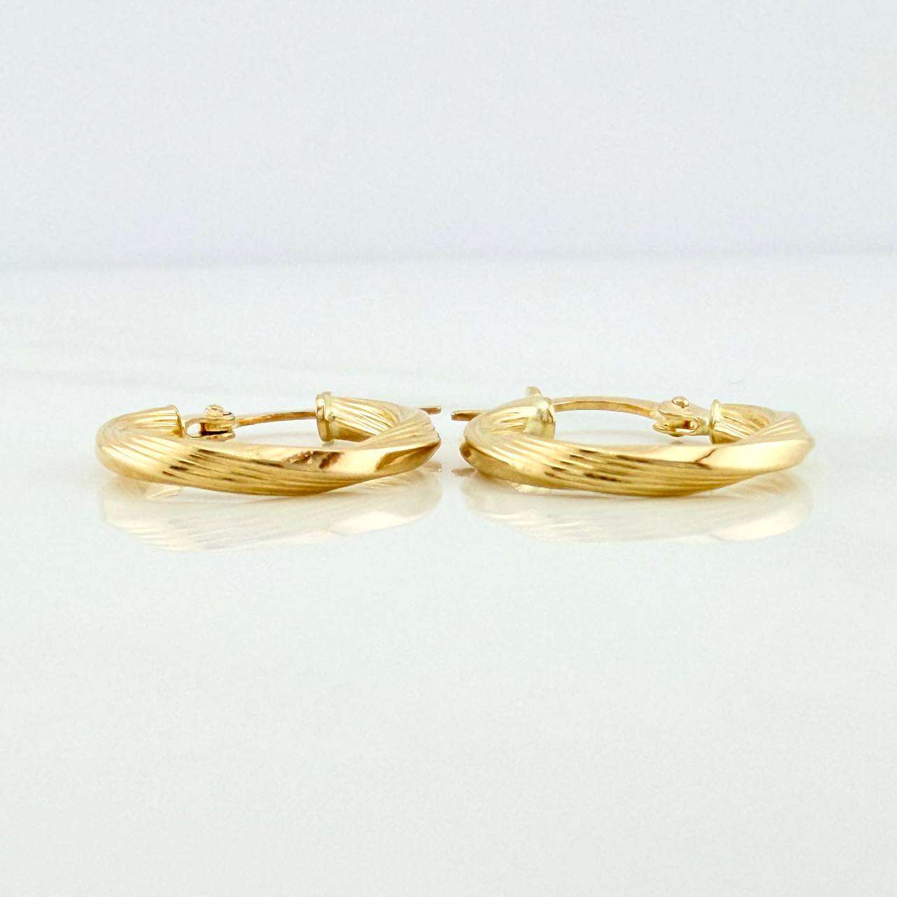 Candongas Mai 1.25gr / 1.7cm / Oro Amarillo 18K %