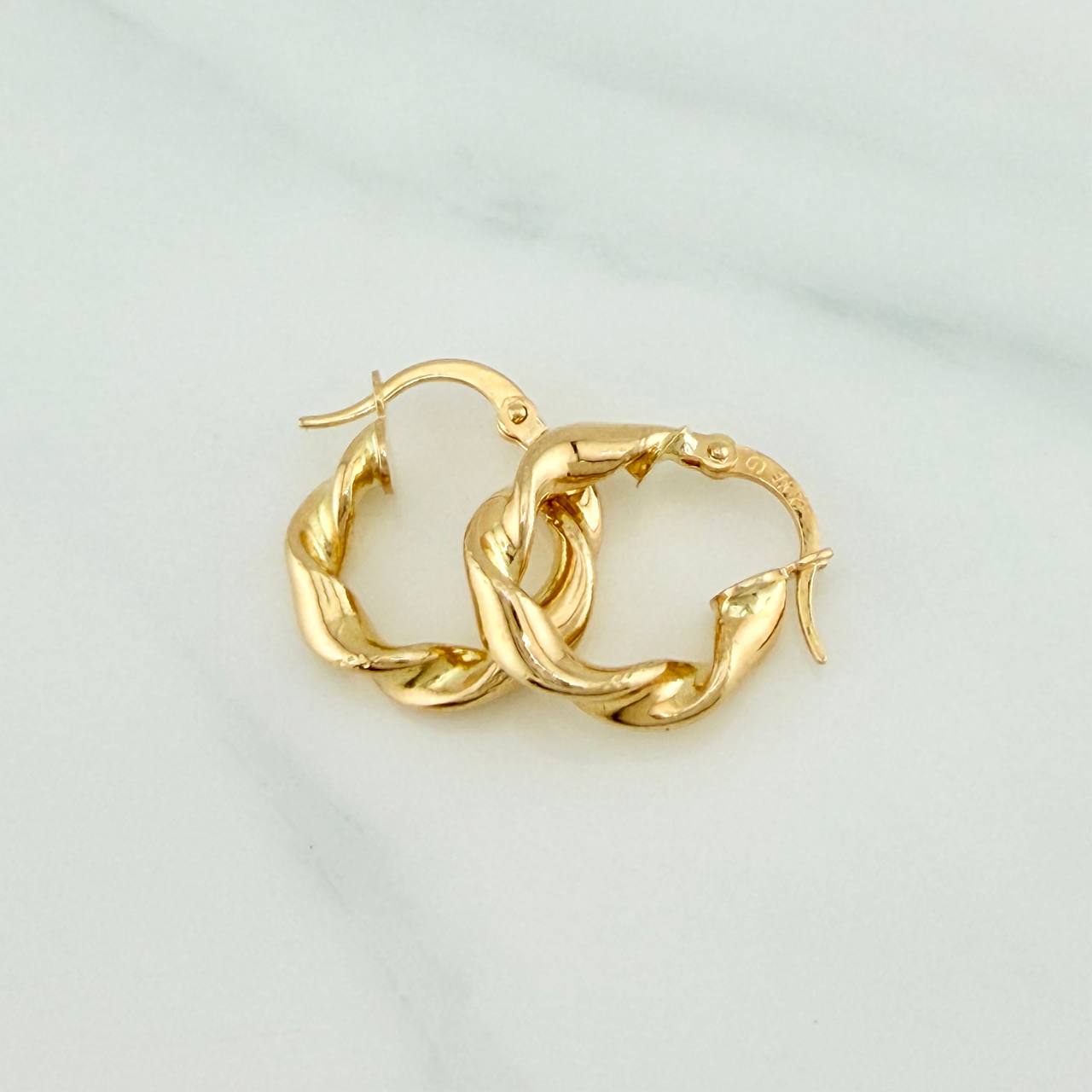 Candongas Demi 1.95gr / 1.8cm / Oro Amarillo 18K %