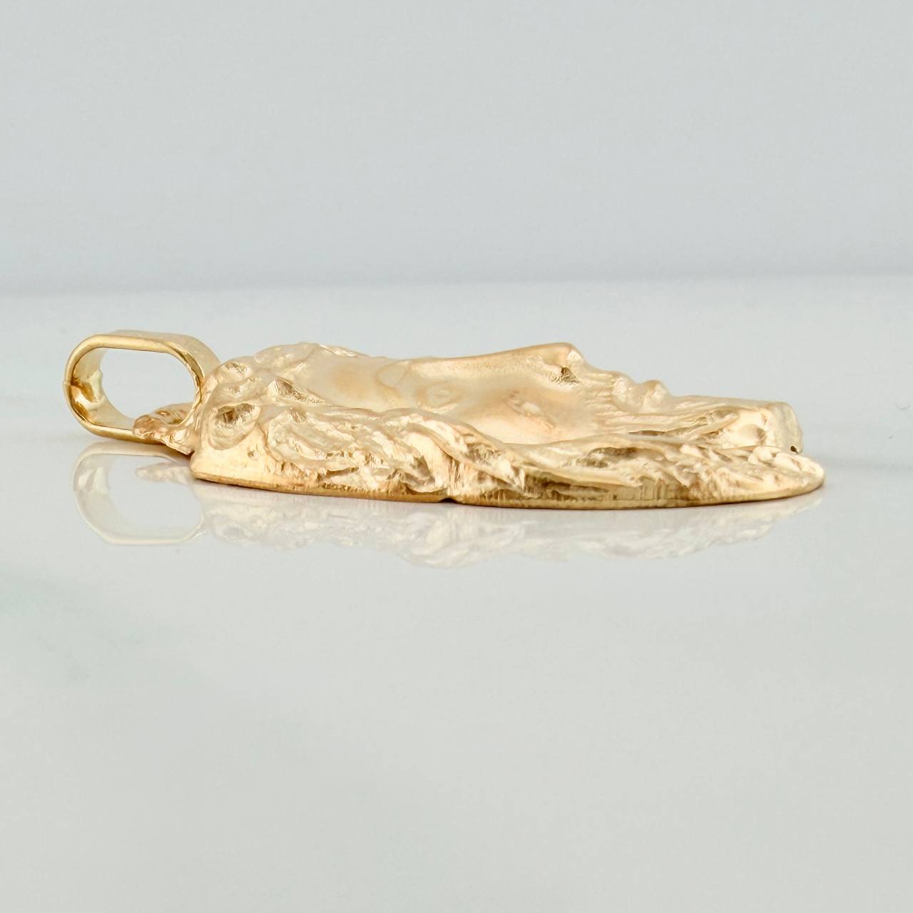Dije Rostro Cristo 5.9gr / 4.4cm / Oro Amarillo 18K