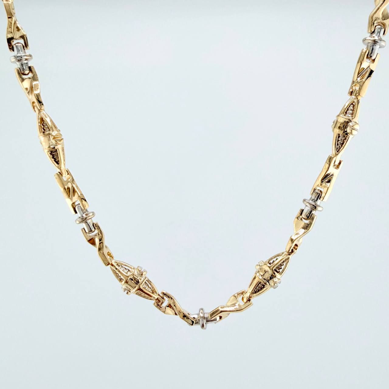 Cadena Rustica Dubai 30.75gr / 53.7cm / 3.5mm Dos Oros Amarillo Blanco 18K $