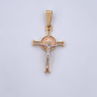 Dije Cruz Cristo 3.75gr / 4.6cm / San Benito Tres Oros 18K $