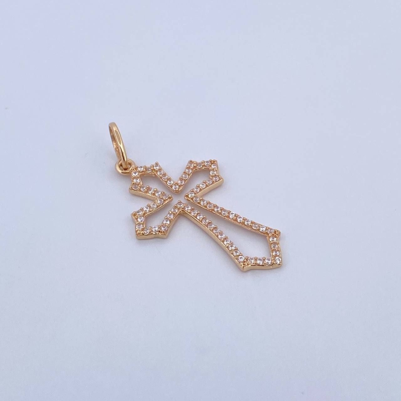 Dije Silueta Cruz Gotica 1.65gr / 3.5cm / Circones Blancos Oro Amarillo 18K $