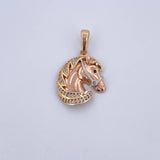 Dije Caballo 4.7gr / 2.8cm / Circones Negro Blancos Tres Oros 18K $