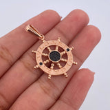 Dije Timon BV 4.7gr / 3.5cm / Circones Negros Dos Oros Negro  Rosa 18K $