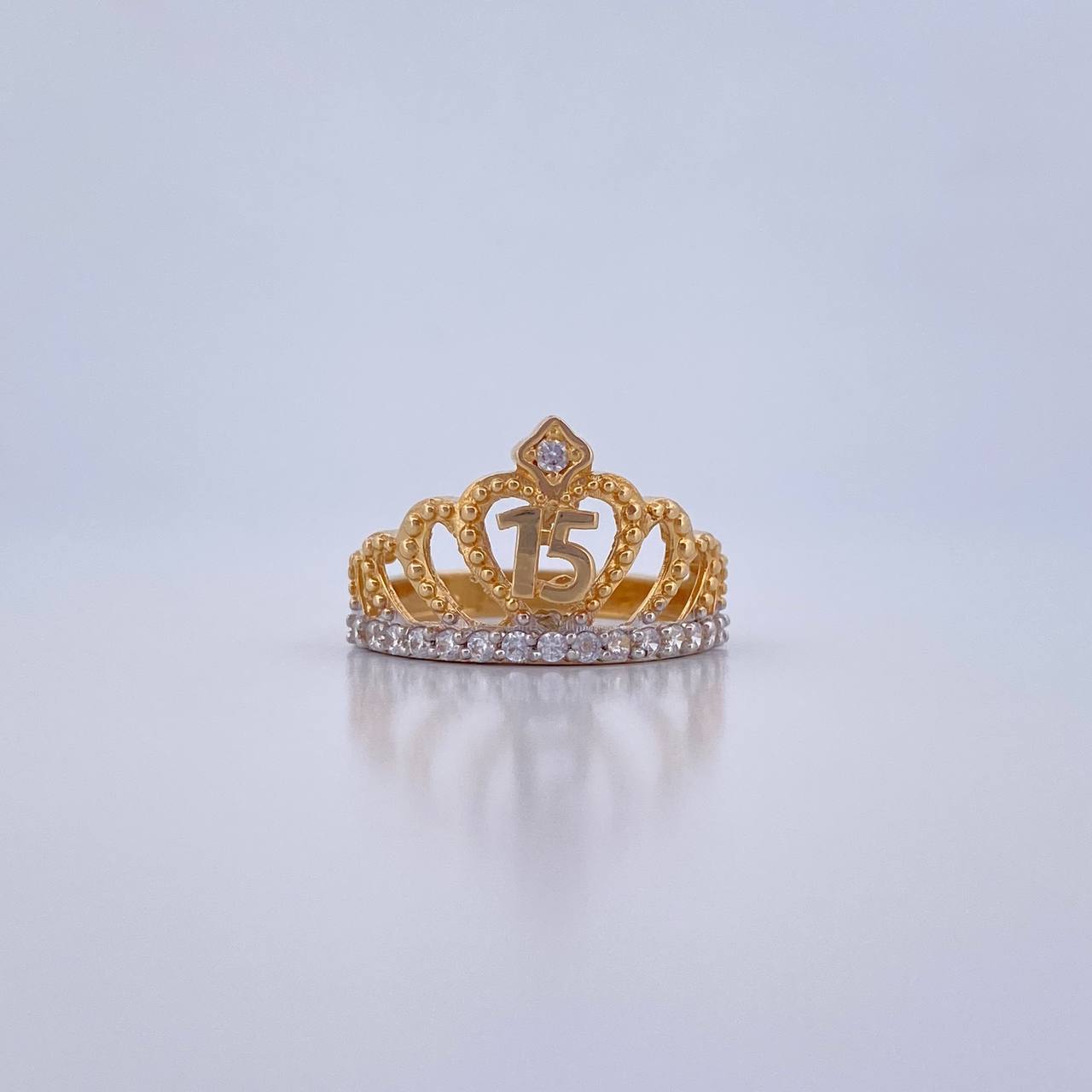 Anillo Corona 15s 3.2gr / T6 / Circones Blancos Dos Oros Amarillo Blanco 18K $