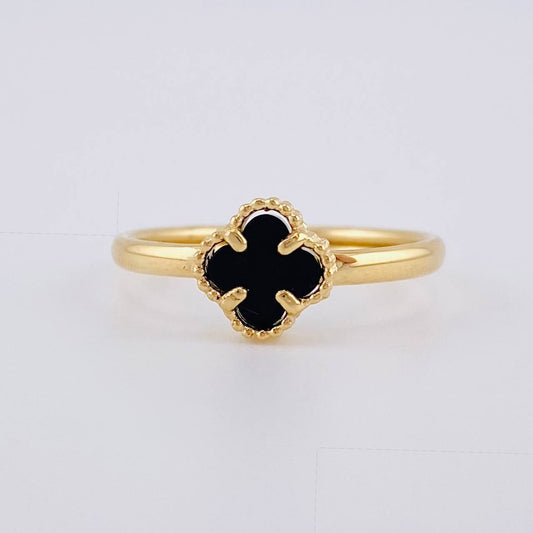 Anillo Trebol Onix Negro 1.2 g / T6 3/4 Oro Amarillo 18K