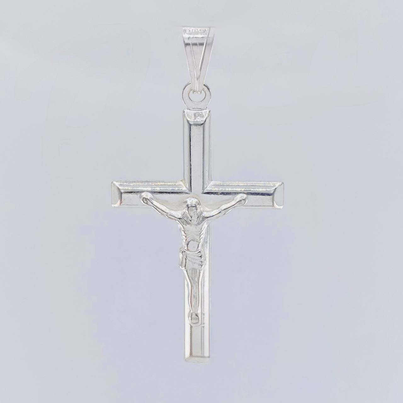 Dije Cruz Cristo Puntas Planas 3.15 g / 4.4 cm Plata 925