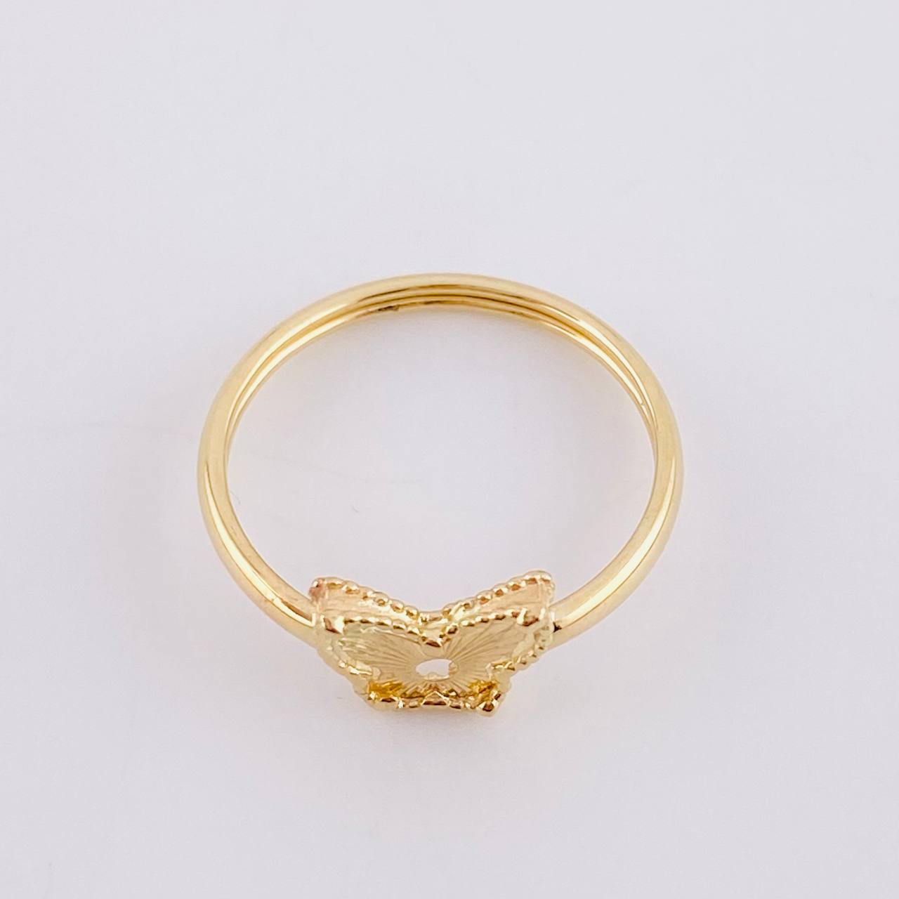 Anillo Mariposa Diamantada 1.1 g / T7 Oro Amarillo 18K