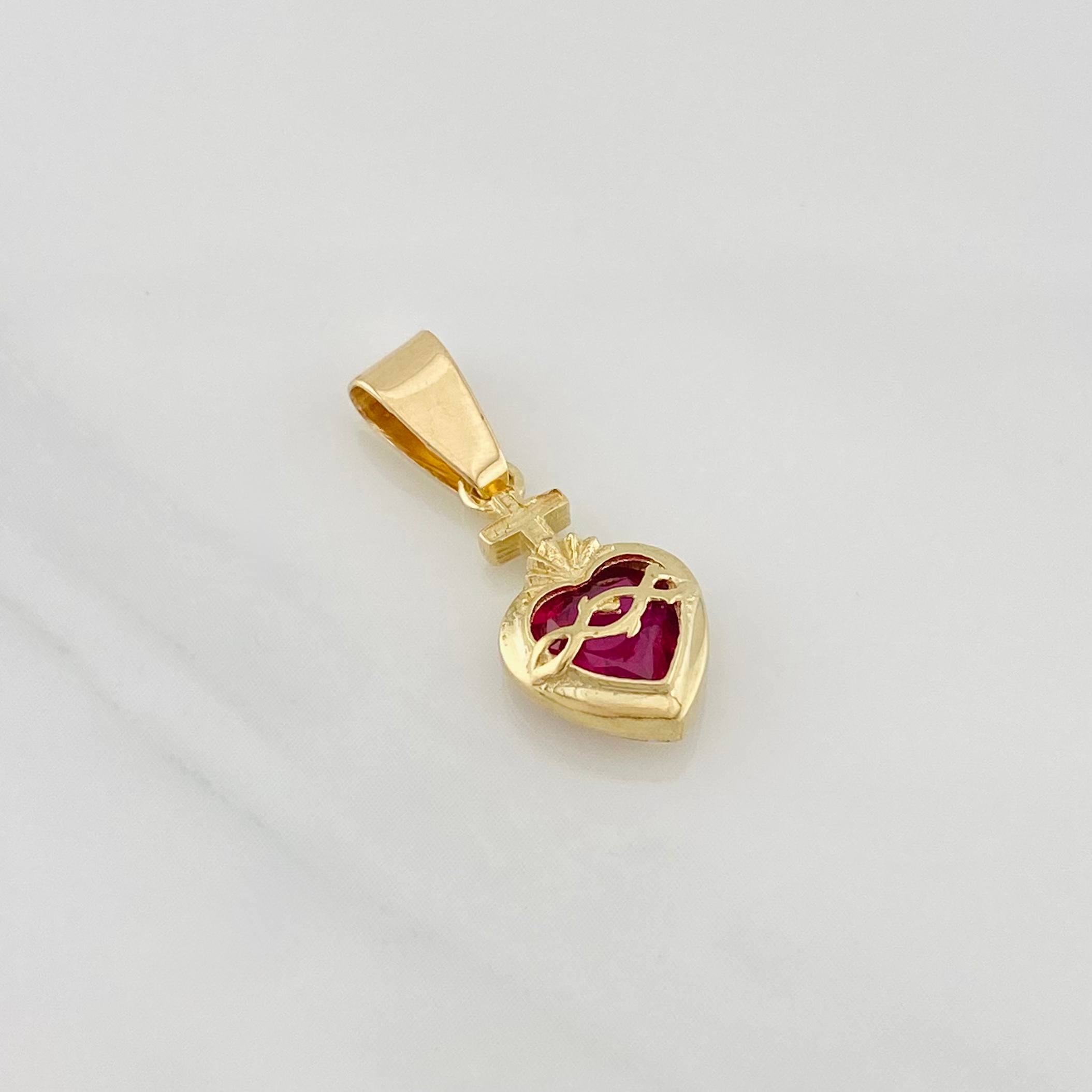Dije Corazon de Fe 1.45g / 2.2cm Oro Amarillo 18K