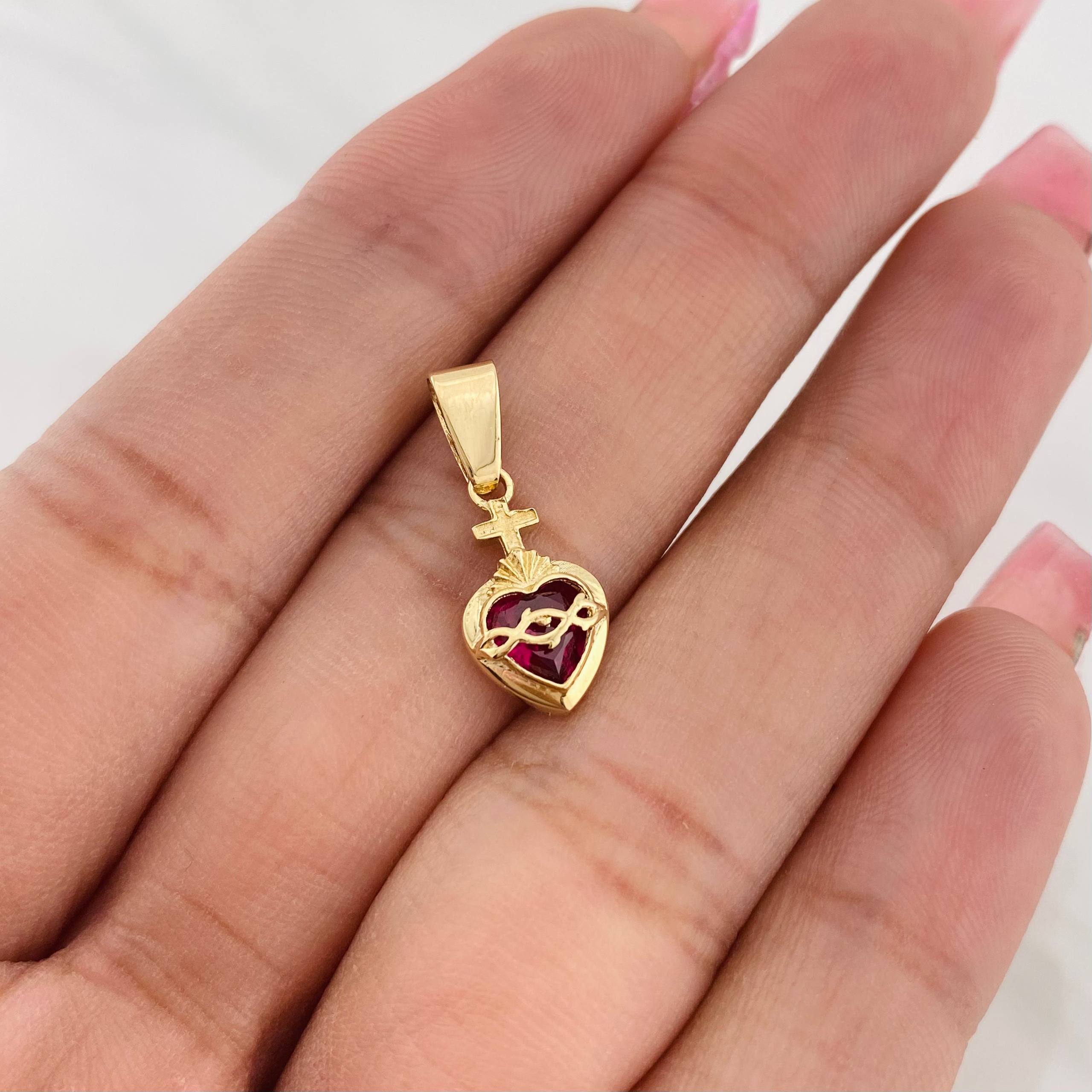 Dije Corazon de Fe 1.45g / 2.2cm Oro Amarillo 18K