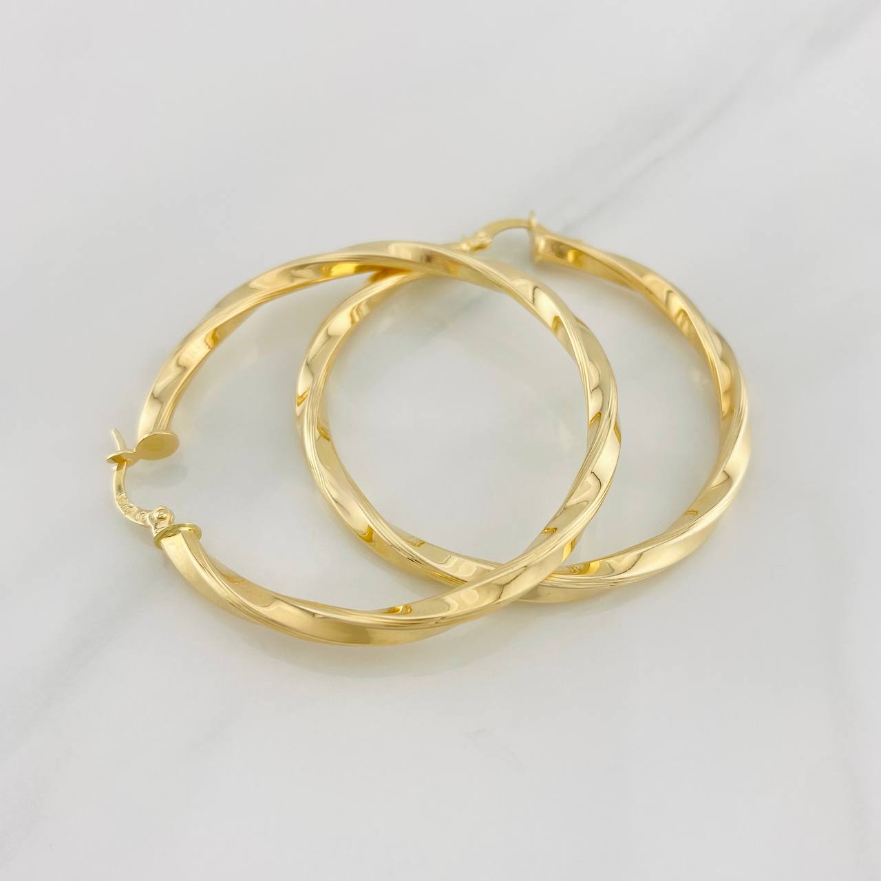 Candongas Mai 5.6g / 5cm Oro Amarillo 18K