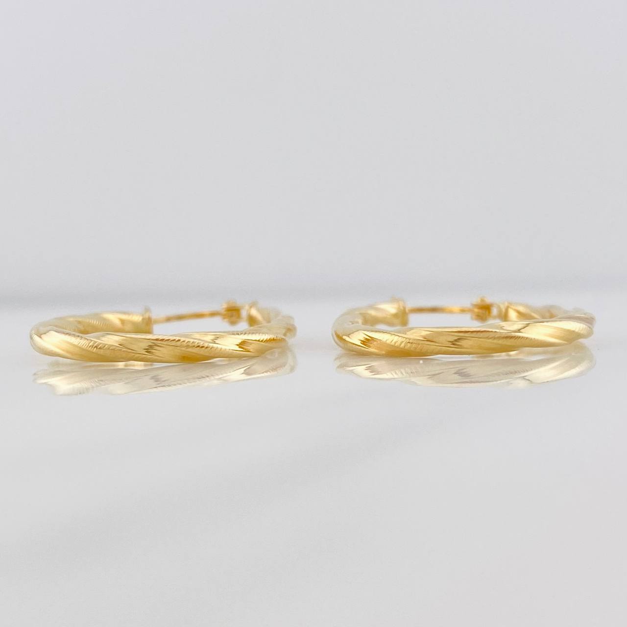 Candongas Mary Ovaladas 1.5g / 3cm Oro Amarillo 18K
