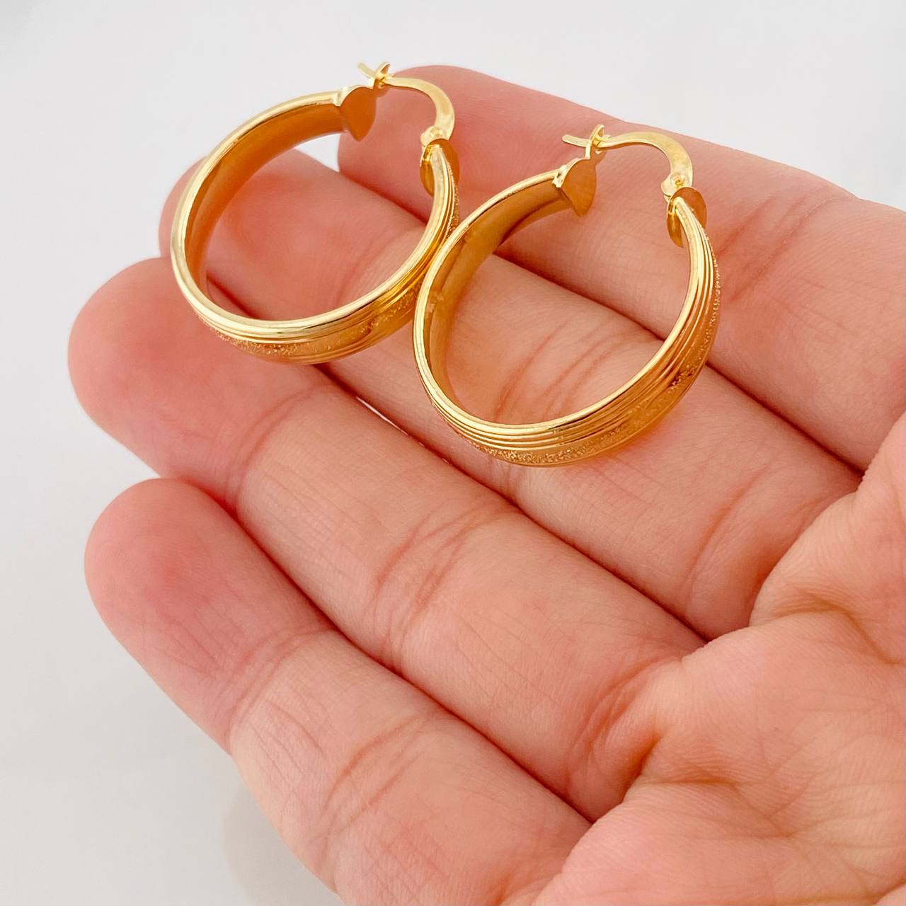 Candongas Winter 2.9g / 3cm Oro Amarillo 18K