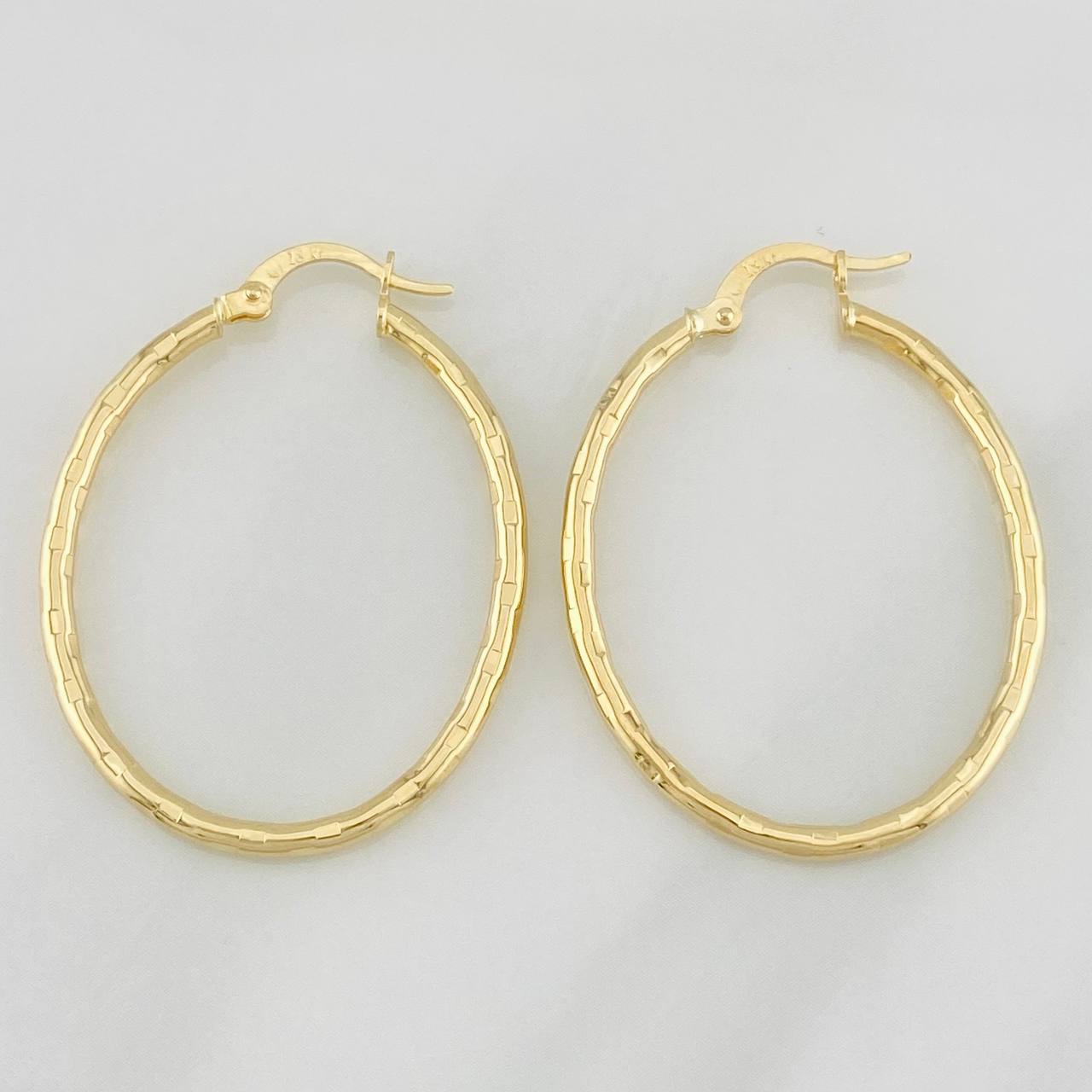 Candongas Lucero Ovaladas 1.9g / 3.7cm Oro Amarillo 18K
